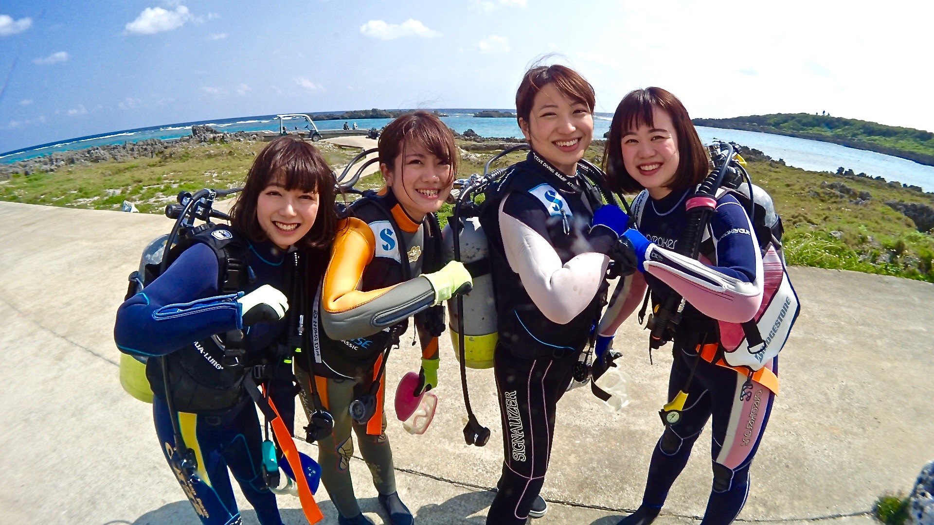 宮古島の白い砂浜とエメラルドブルーで体験ダイビングの事前練習